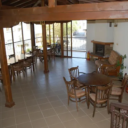 Hotel Vitosha Tryavna